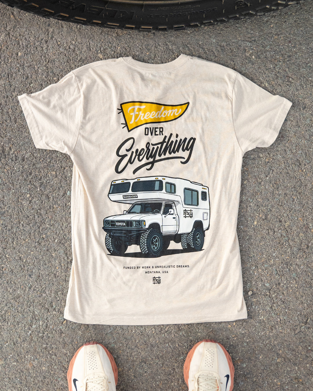 SUNRADER FREEDOM TEE - CREAM