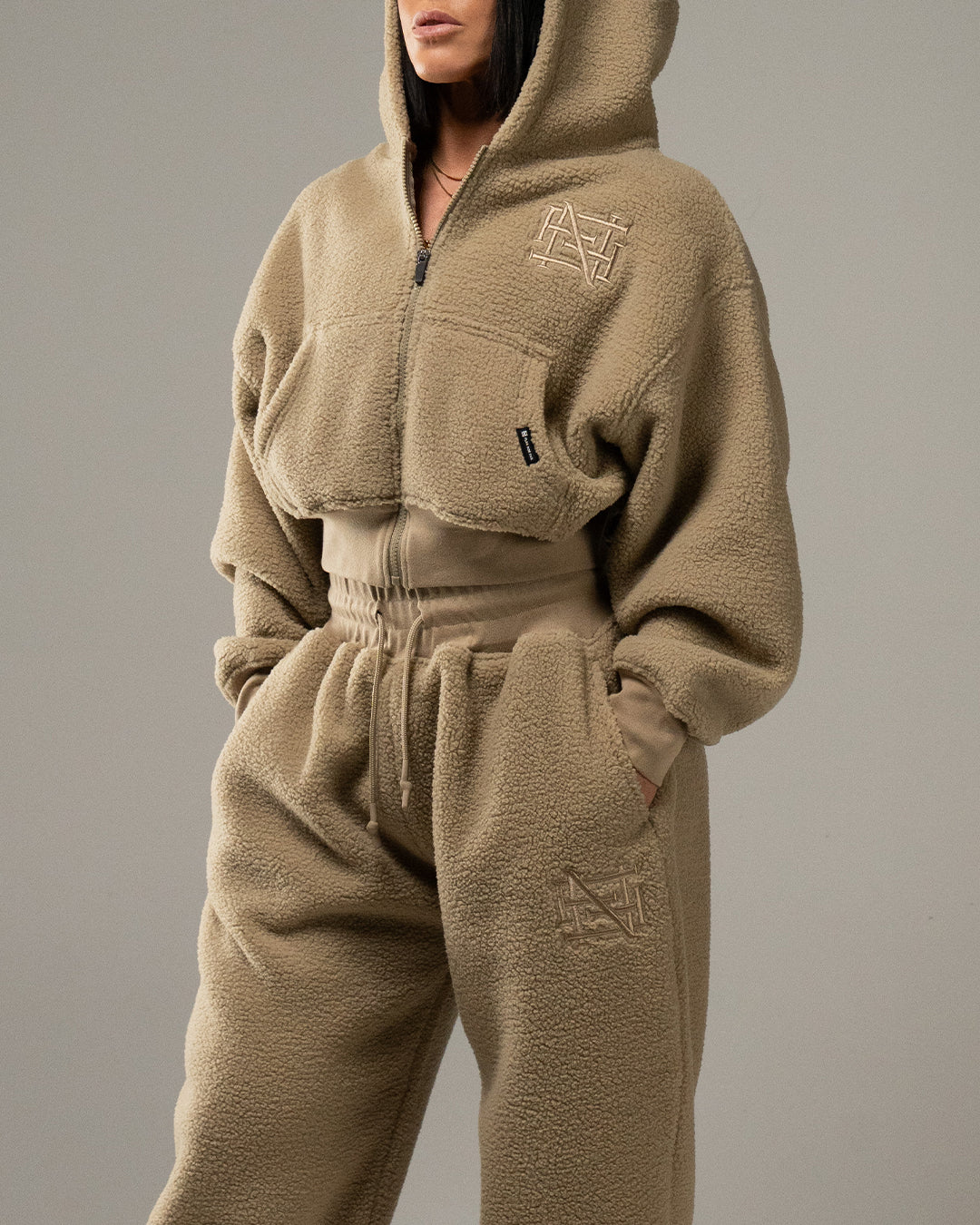 WOMENS OVERSIZED CROP HOODIE - SHERPA