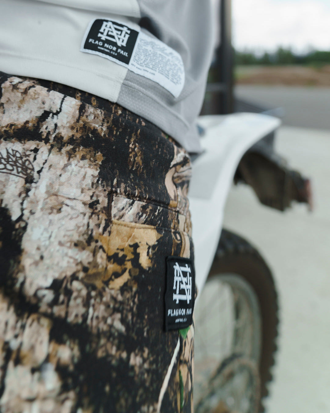 GOAT JOGGER - WOODLAND CAMO