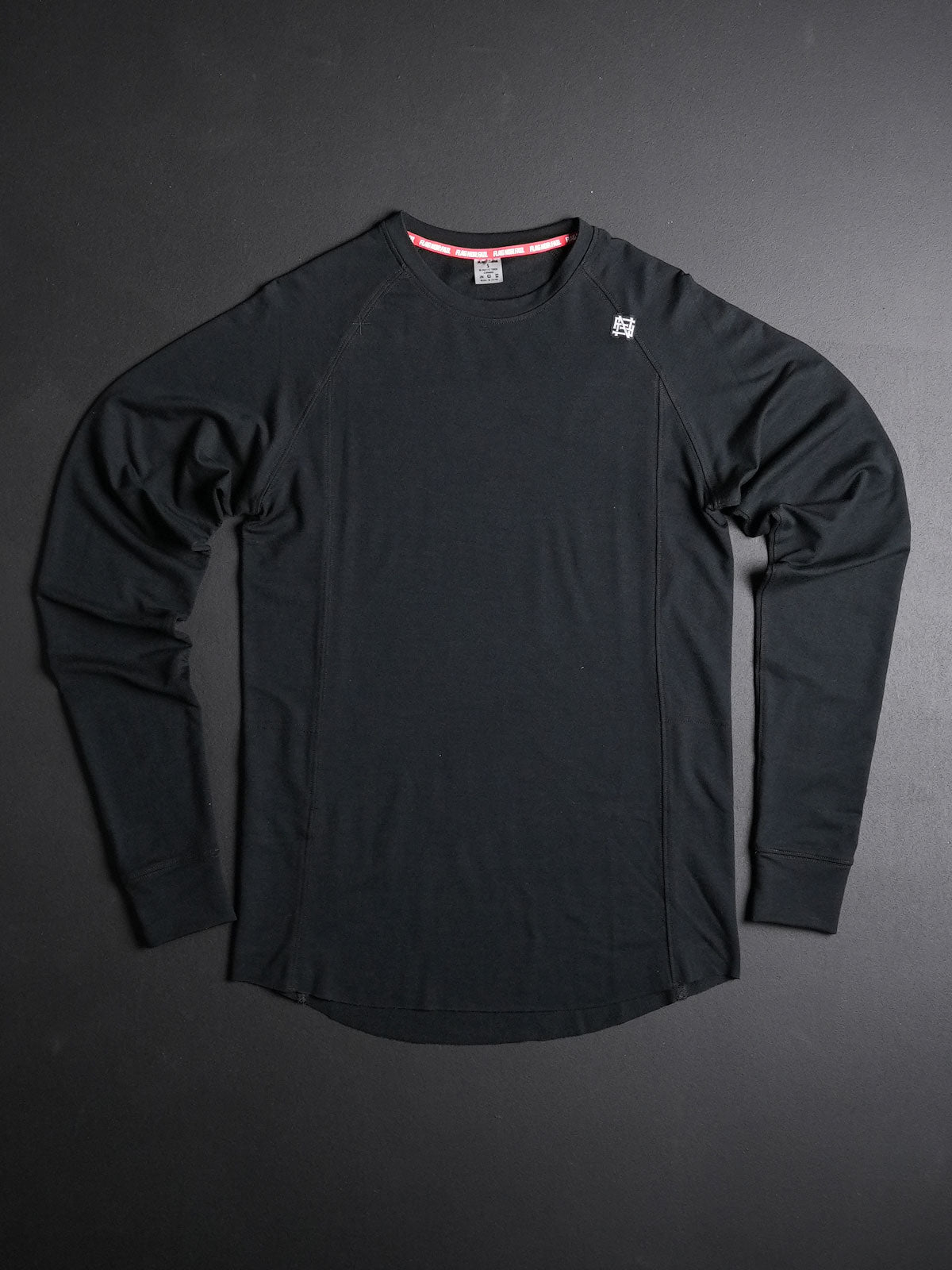 CORE LONGSLEEVE - BLACK