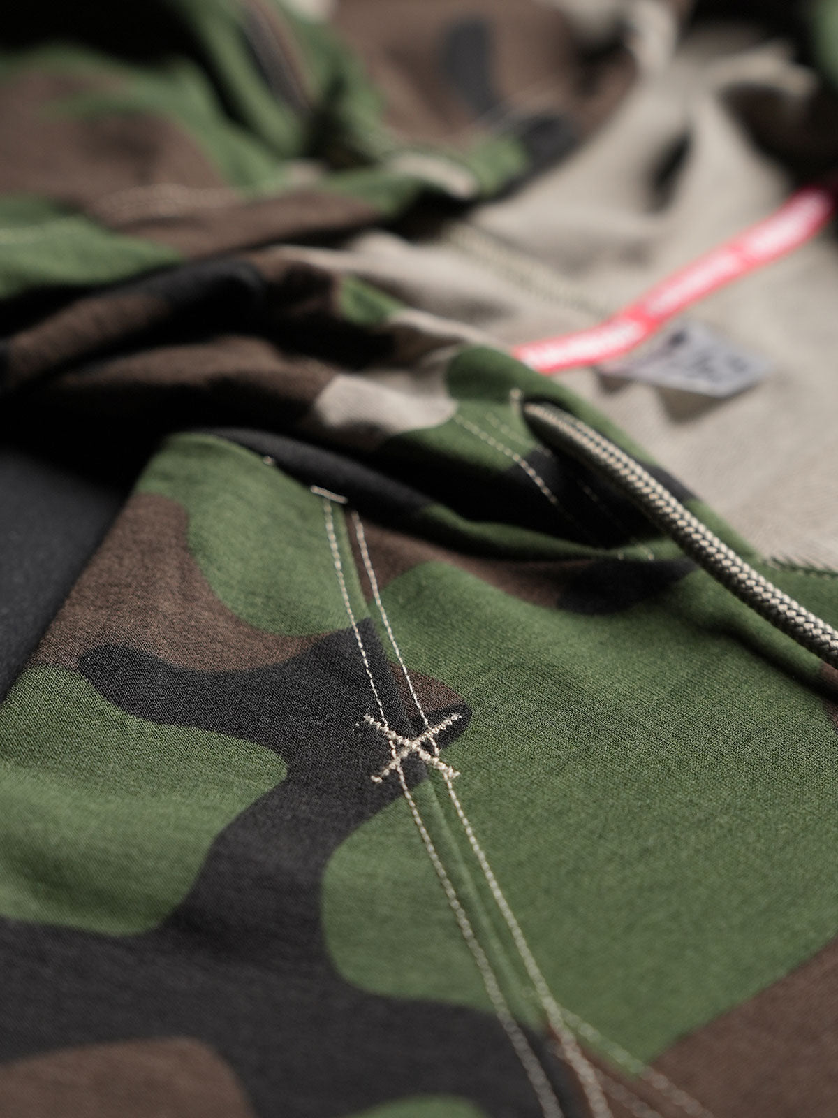 CORE PULLOVER - CAMO