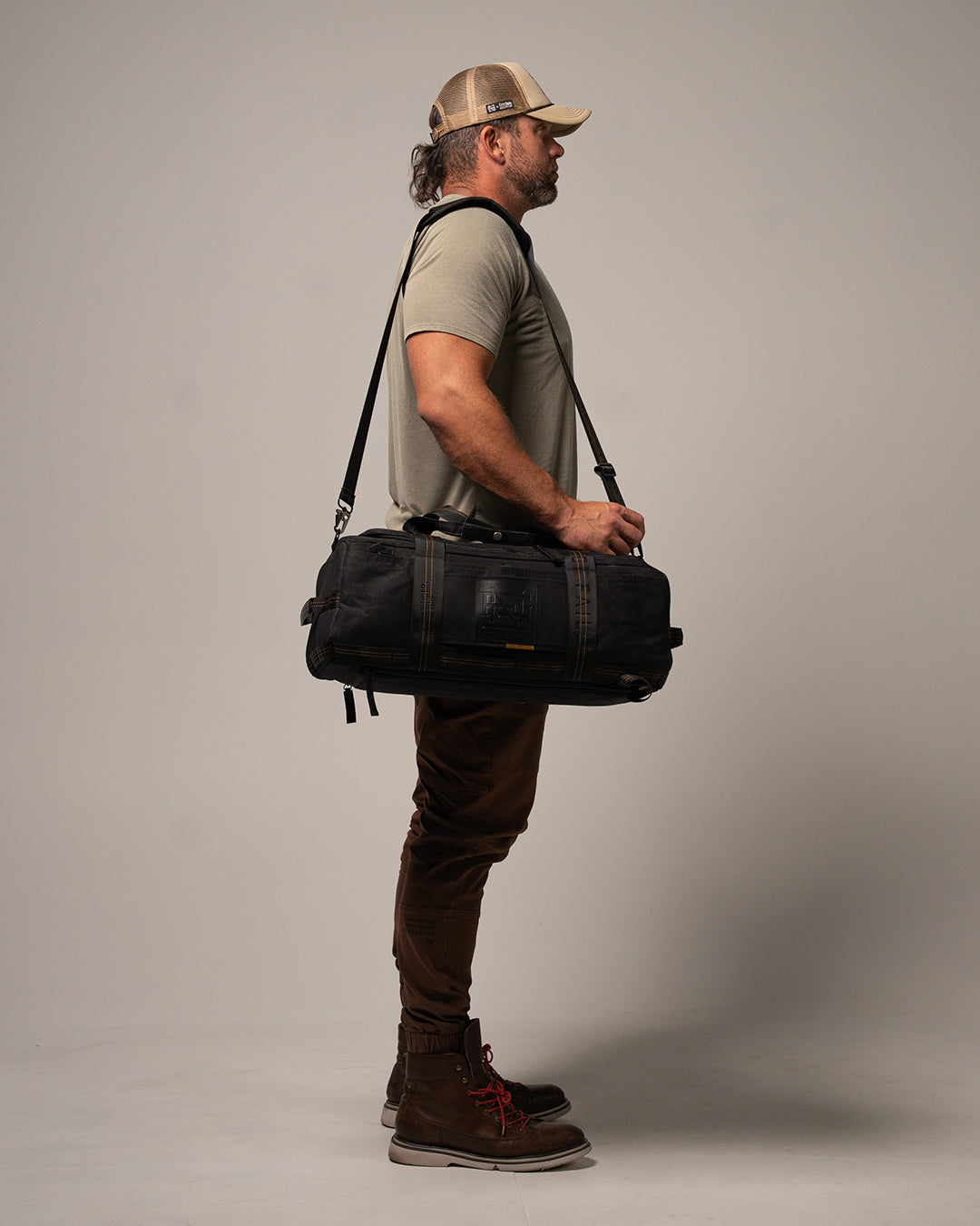 DUFFLE BAG - CANVAS
