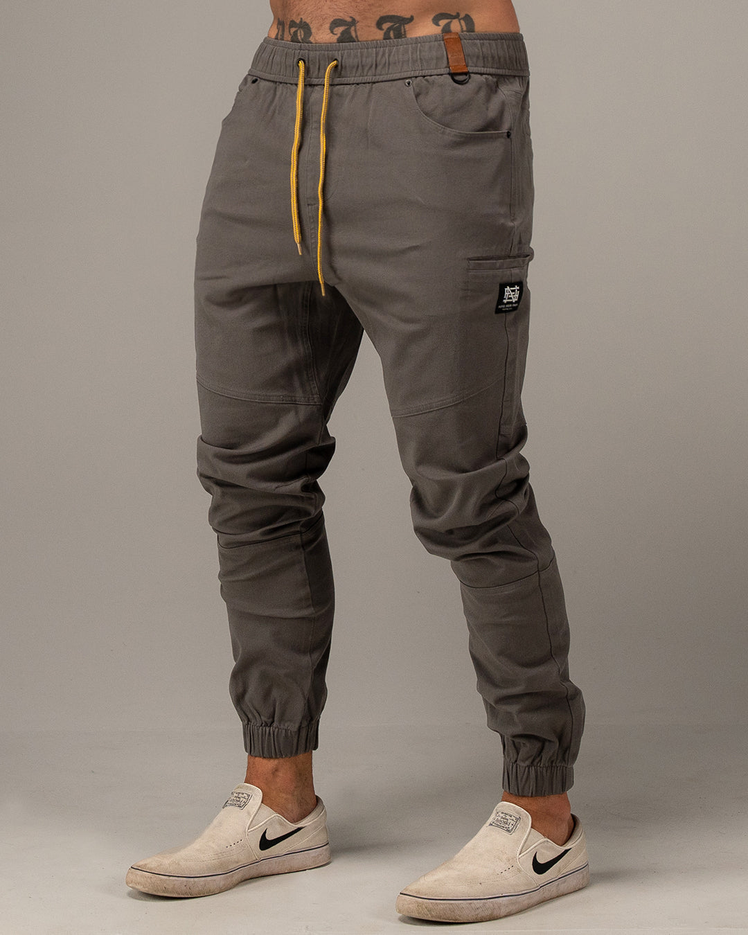 GOAT JOGGER - GREY
