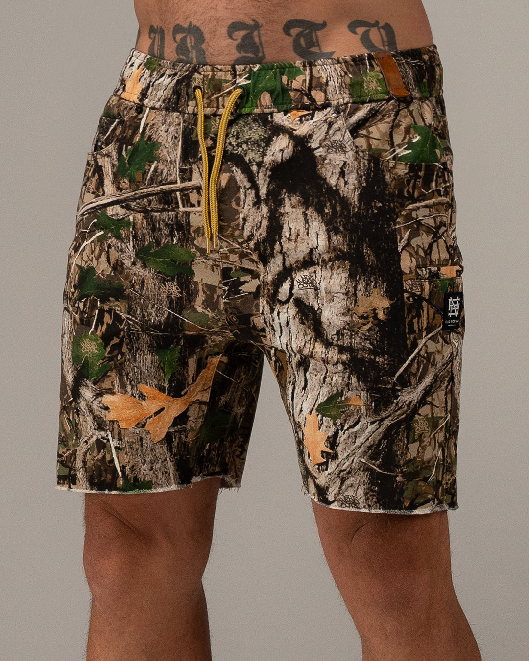 GOAT SHORTS - WOODLAND CAMO