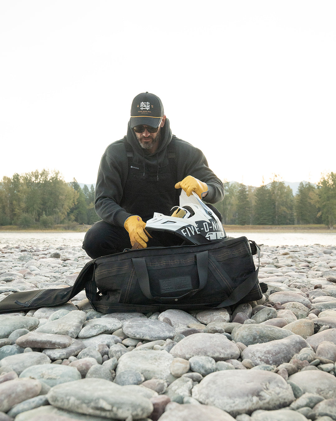 XL DUFFLE BAG - CANVAS