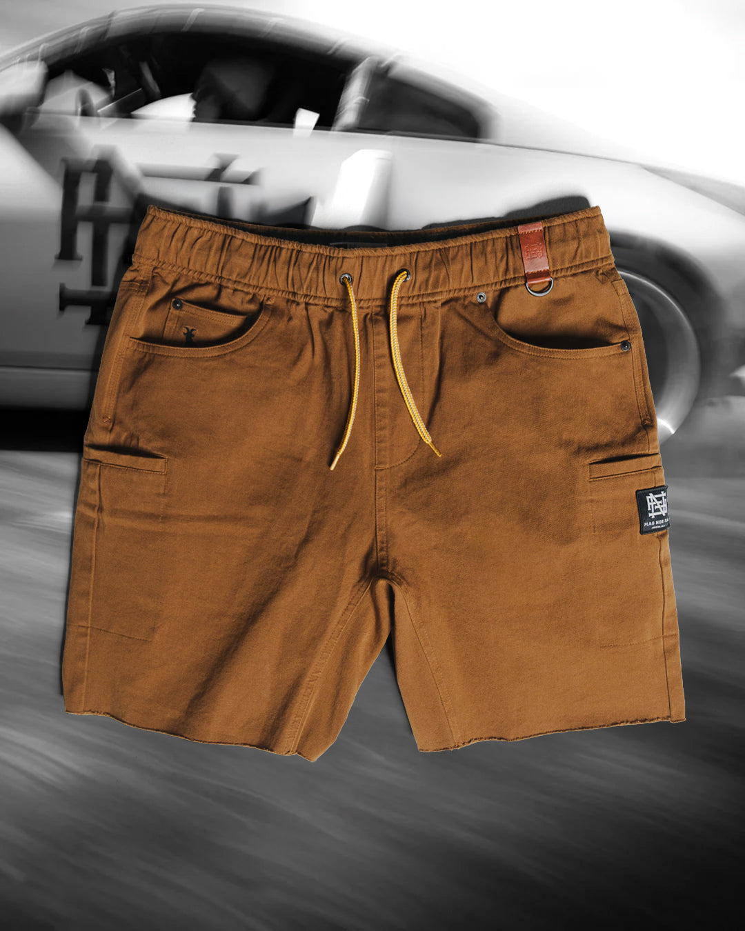 GOAT SHORTS - SADDLE