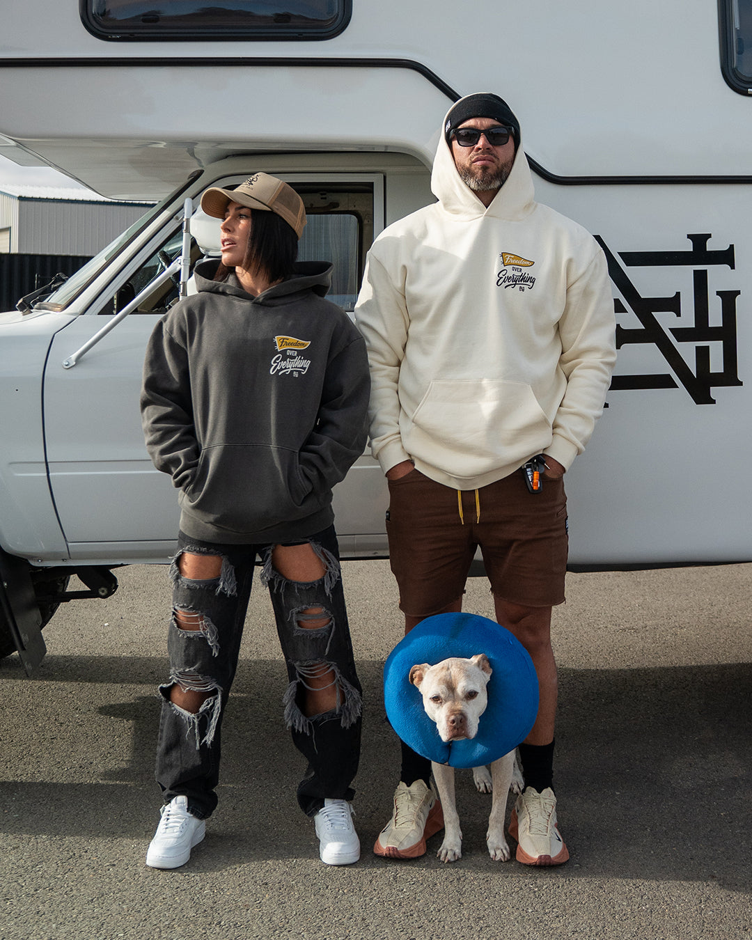 SUNRADER FREEDOM HOODIE - CREAM