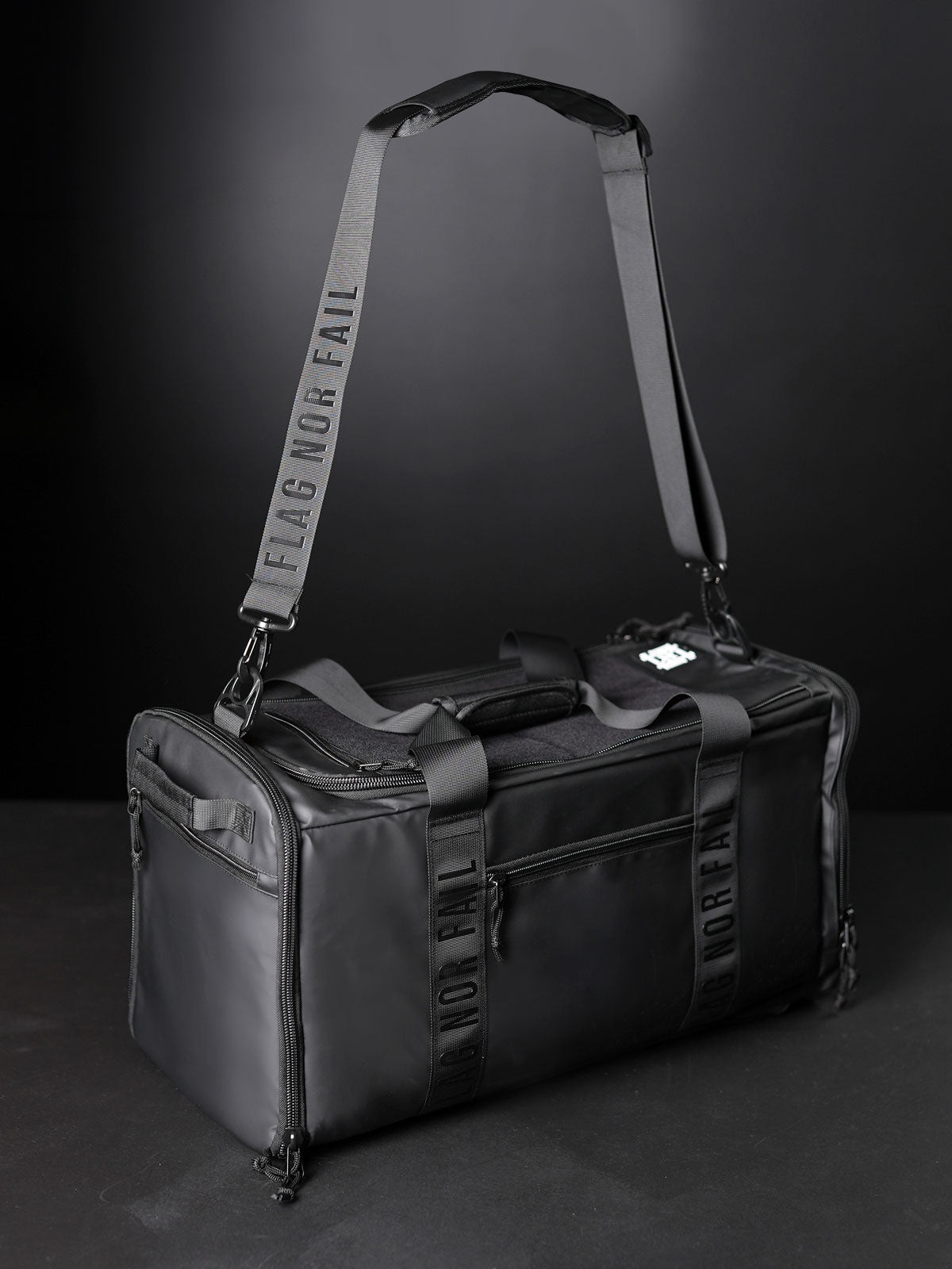 MOMENTUM DUFFLE BAG 44L - BLACK