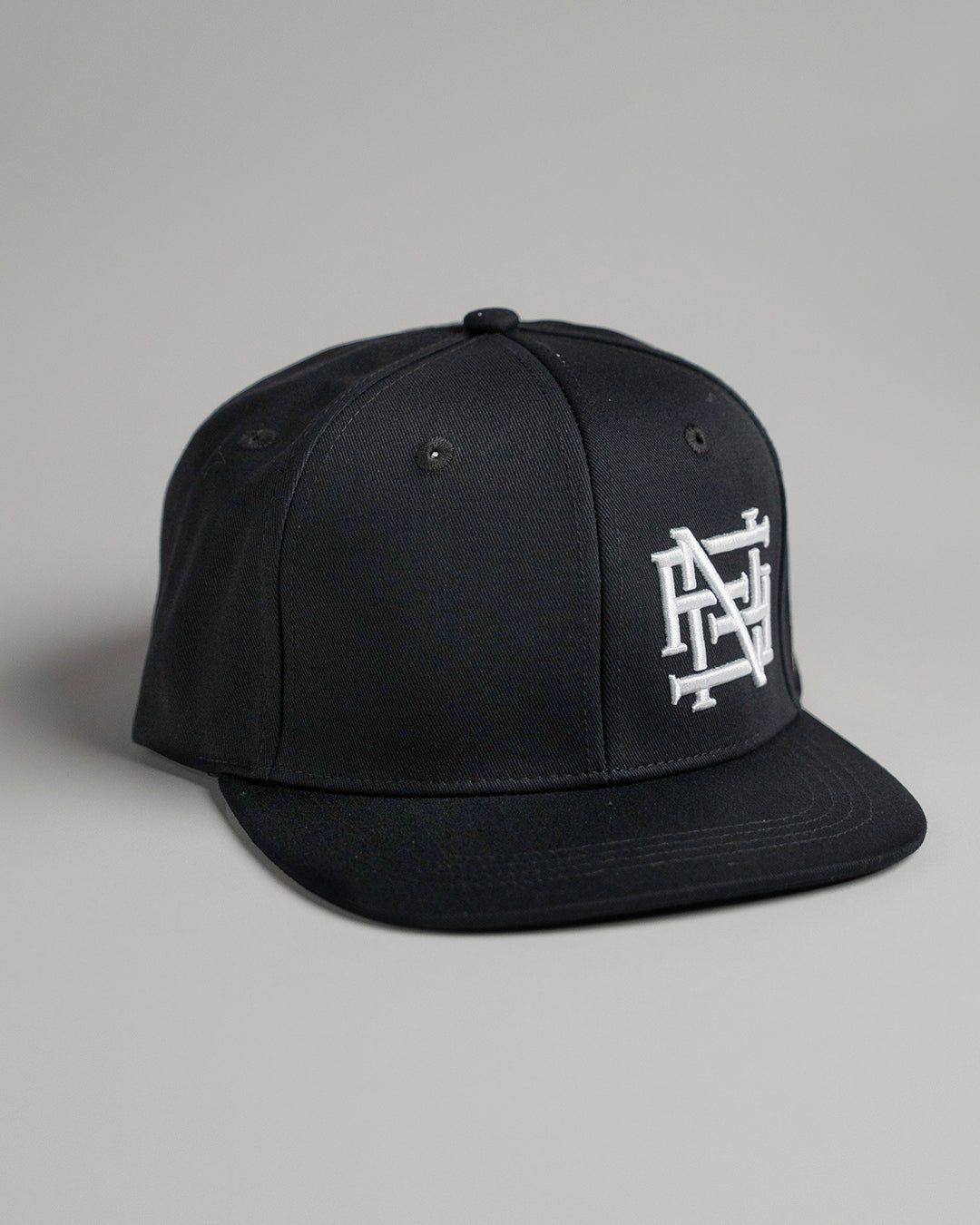 EMBROIDERED MONOGRAM HAT - WHITE/BLACK