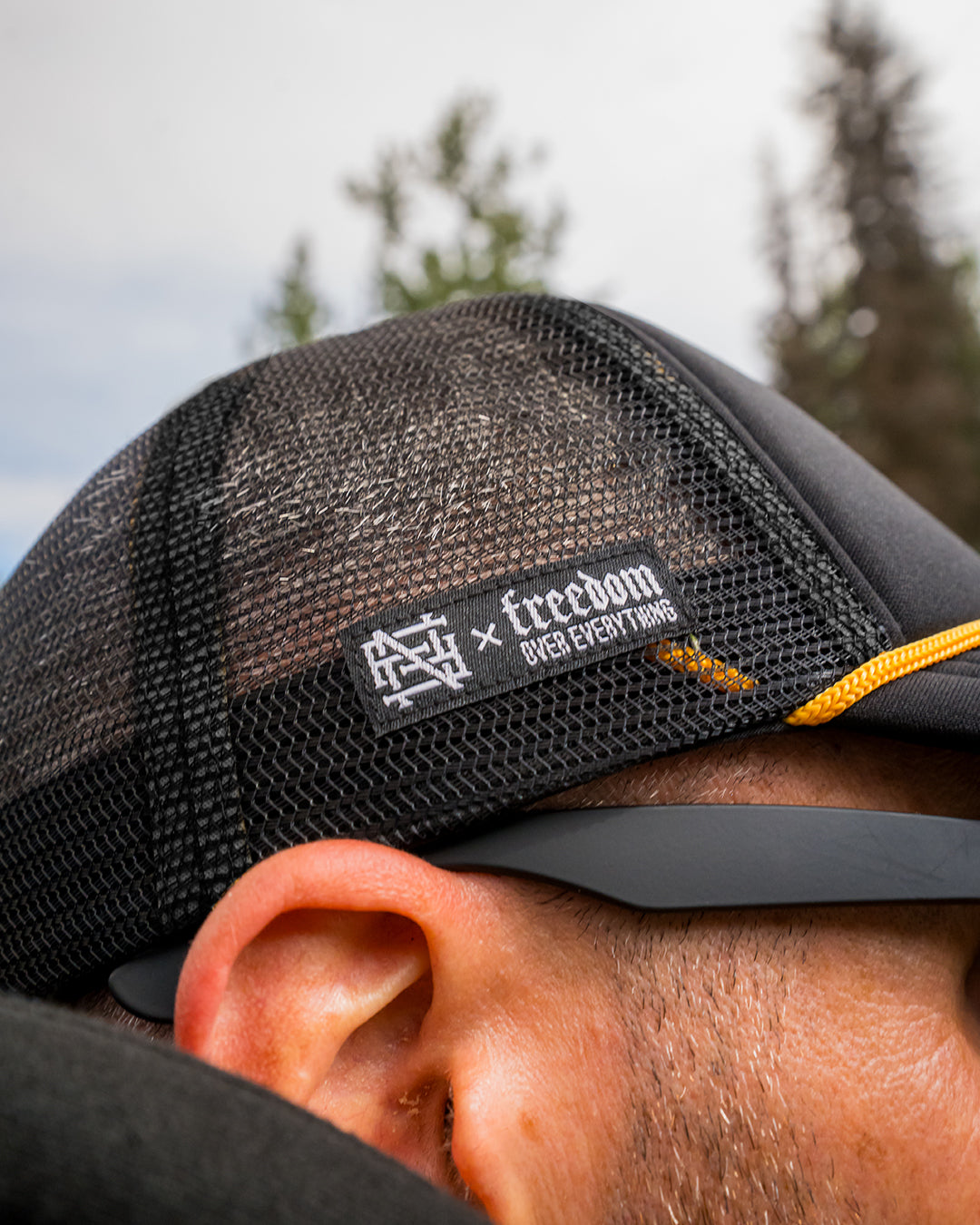 MONOGRAM FOAM TRUCKER - BLACK