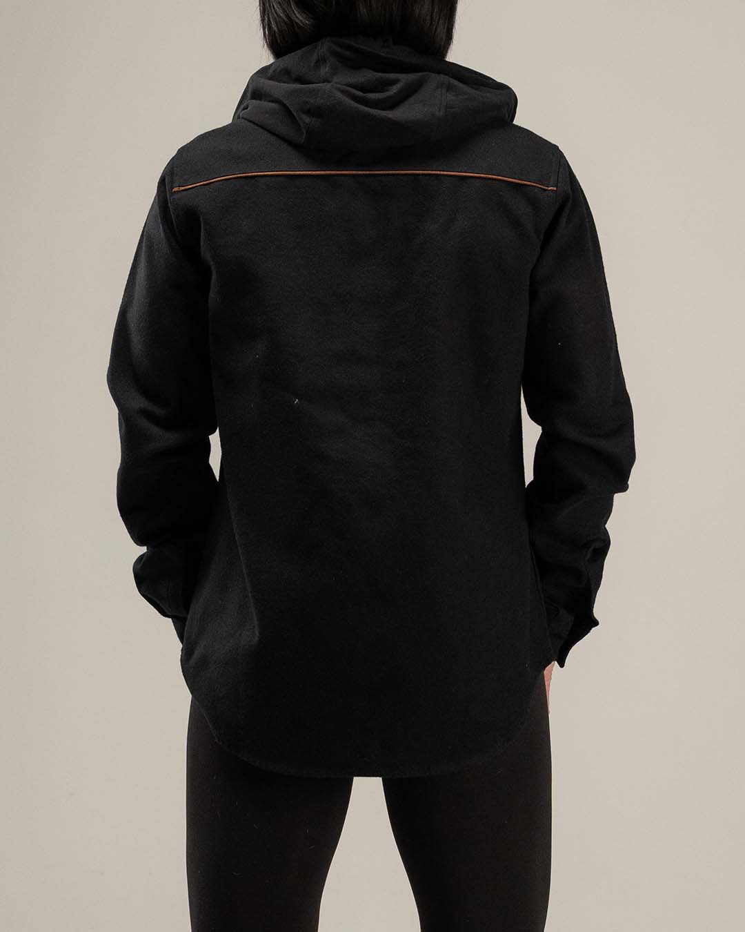 WOMEN'S HOODED FOREVER FLANNEL - BLACK