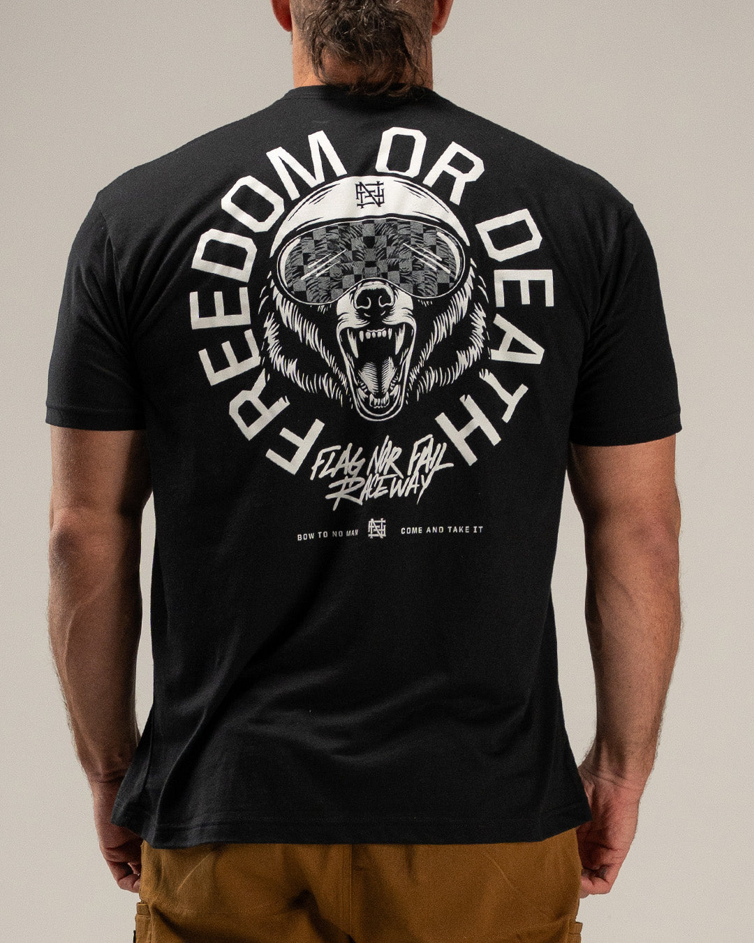 RACE TRACK BEAR TEE - BLACK