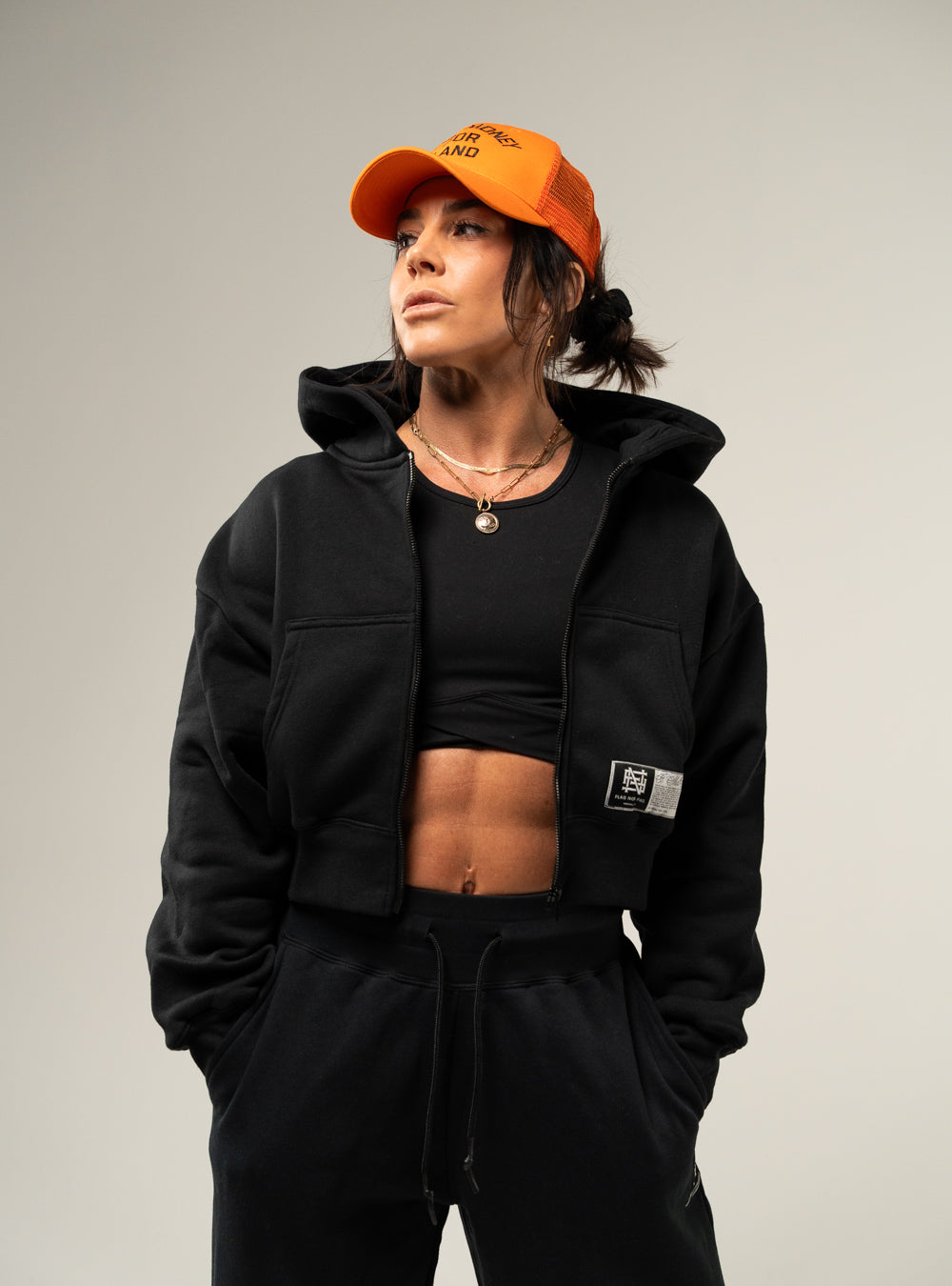 WOMEN'S ZIPPER HOODIE - BLACK