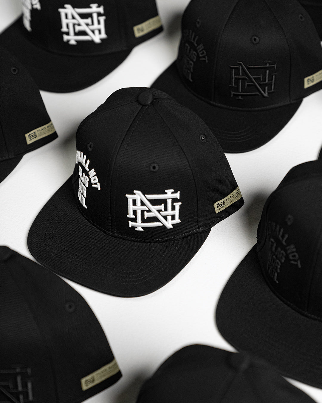 EMBROIDERED ANTHEM HAT - WHITE/BLACK