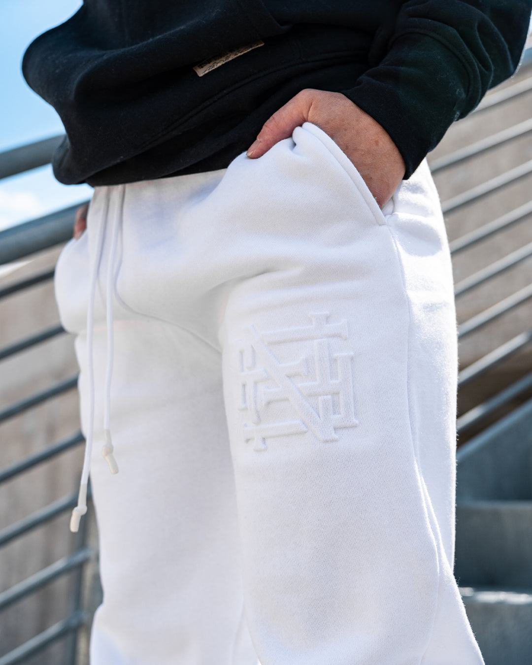 EMBOSSED CHAMP JOGGERS-WHITE