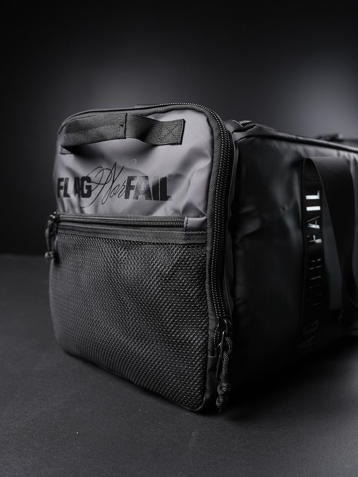 MOMENTUM DUFFLE BAG 44L - BLACK