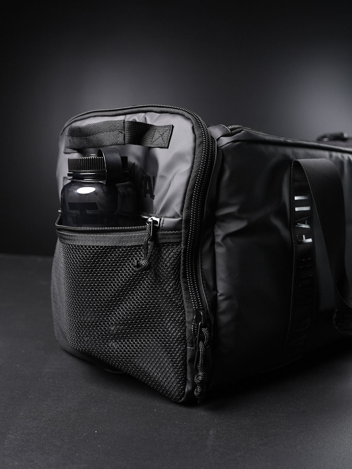 MOMENTUM DUFFLE BAG 44L - BLACK