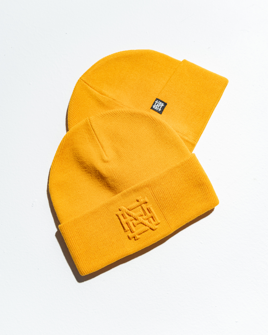 EMBOSSED BEANIE - ORANGE