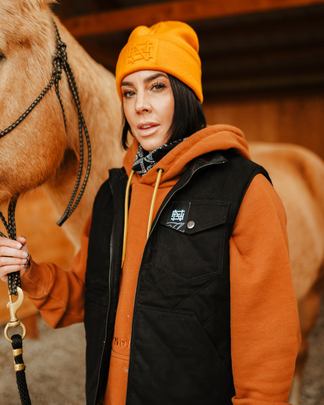 EMBOSSED BEANIE - ORANGE