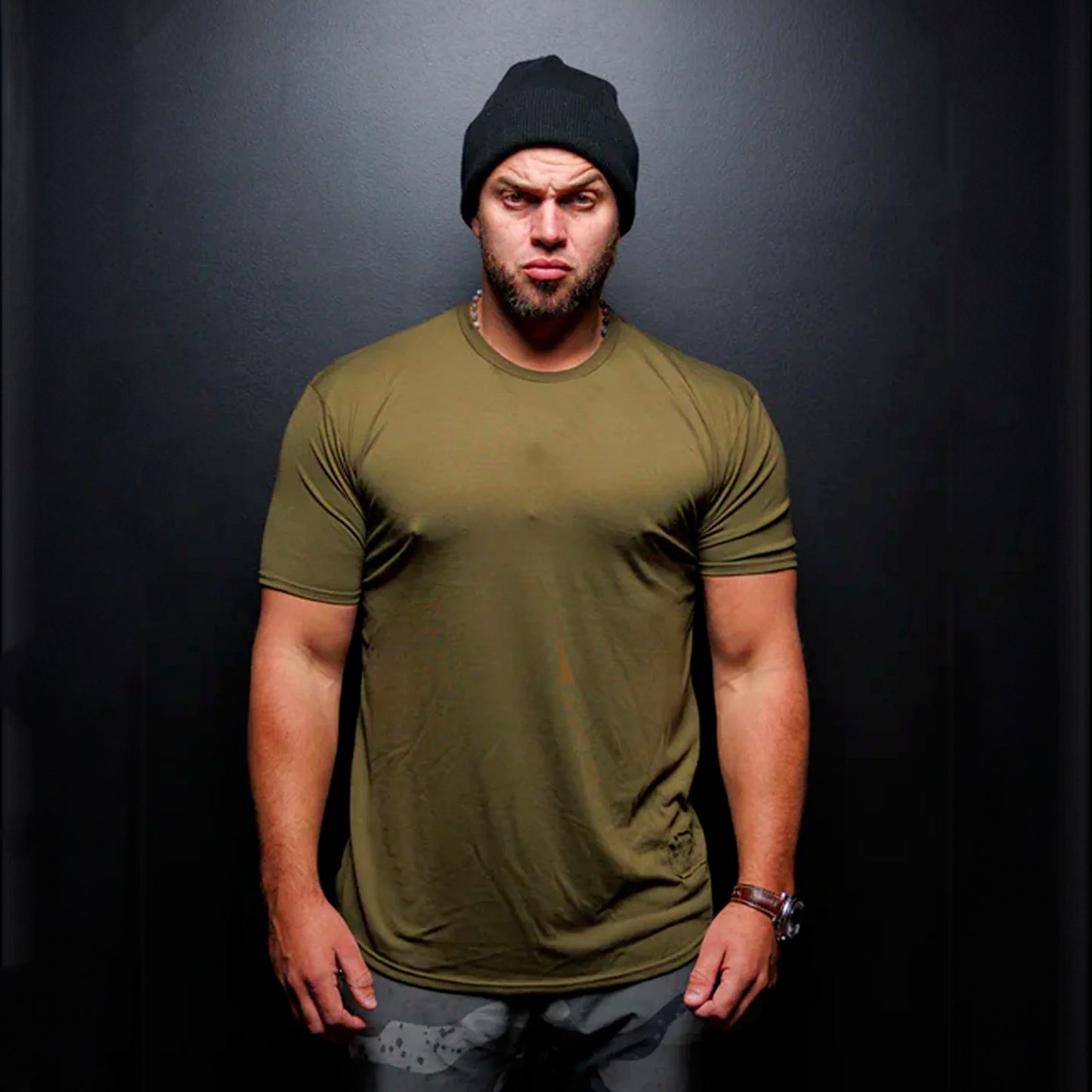 ESSENTIAL OLIVE TEE