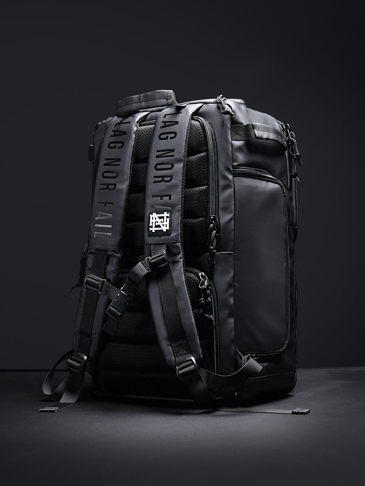 MOMENTUM FREIGHT PACK 50L - BLACK