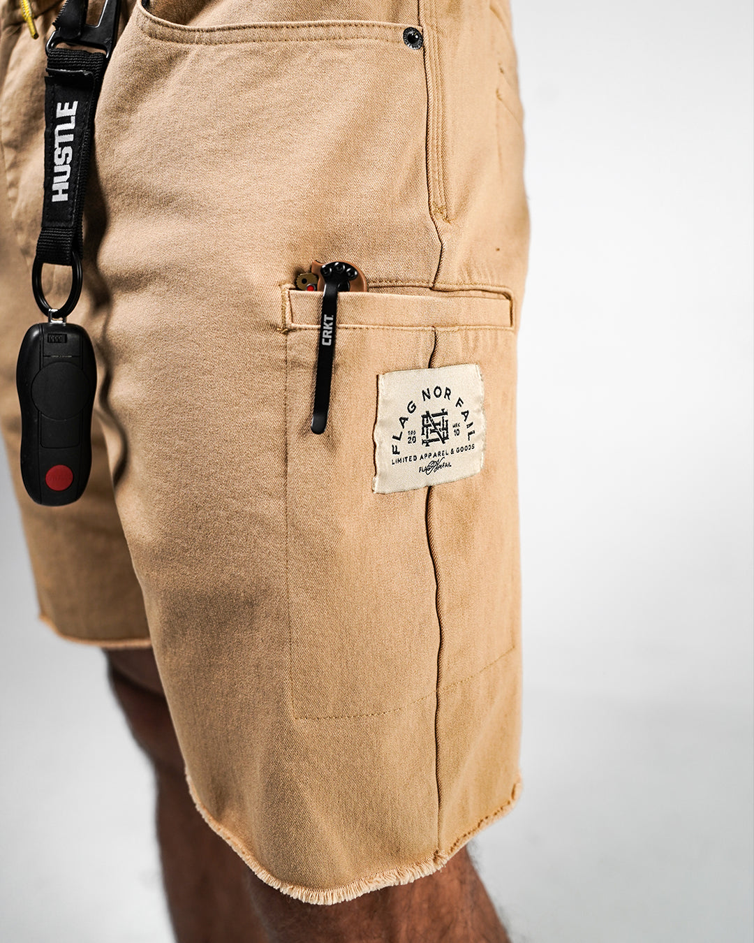 FOREVER SHORTS - KHAKI