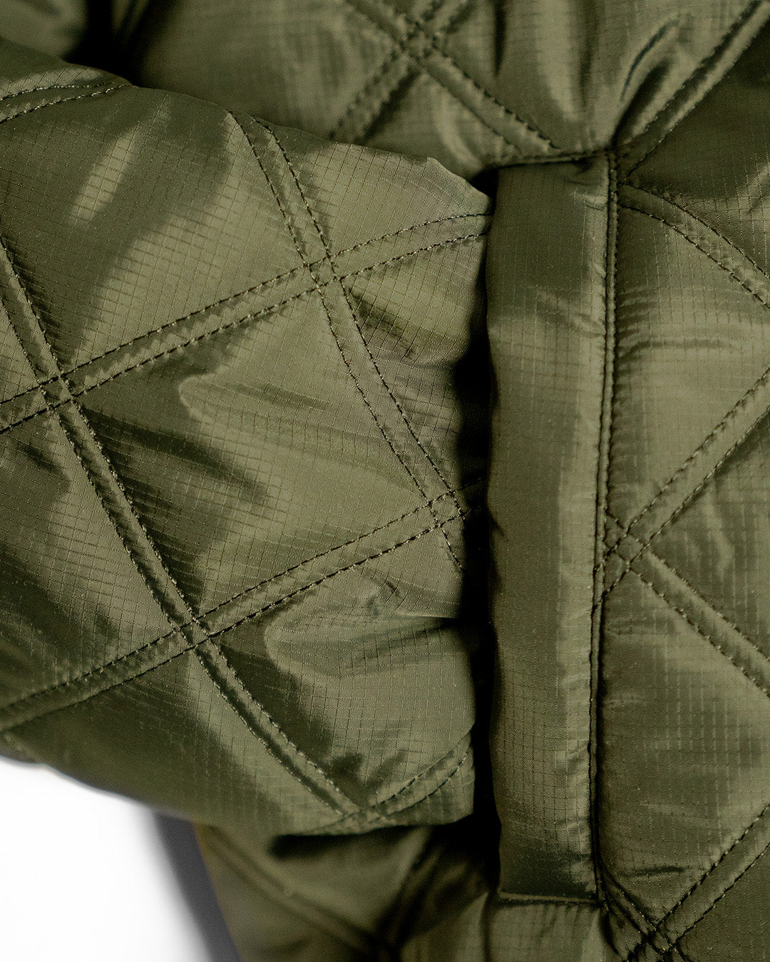 BOMBER JACKET - OLIVE