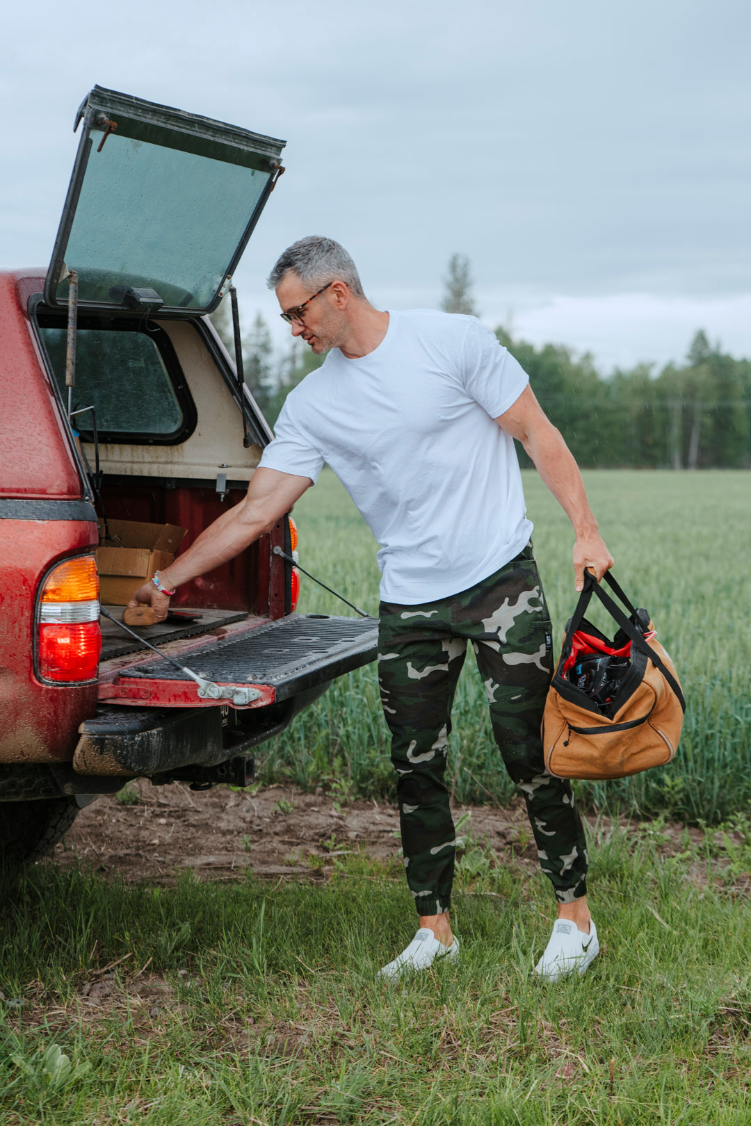 PREMIUM TEE BUNDLE - BLACK/WHITE