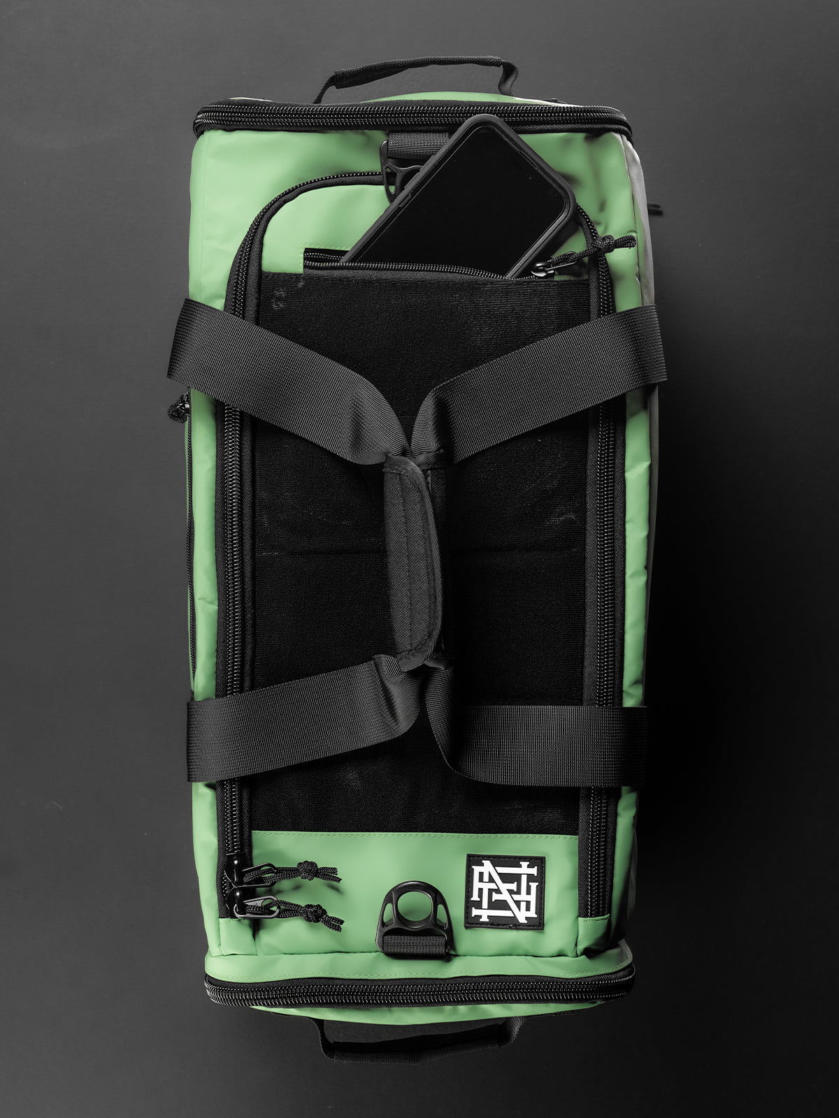 MOMENTUM DUFFLE BAG 44L - GREEN