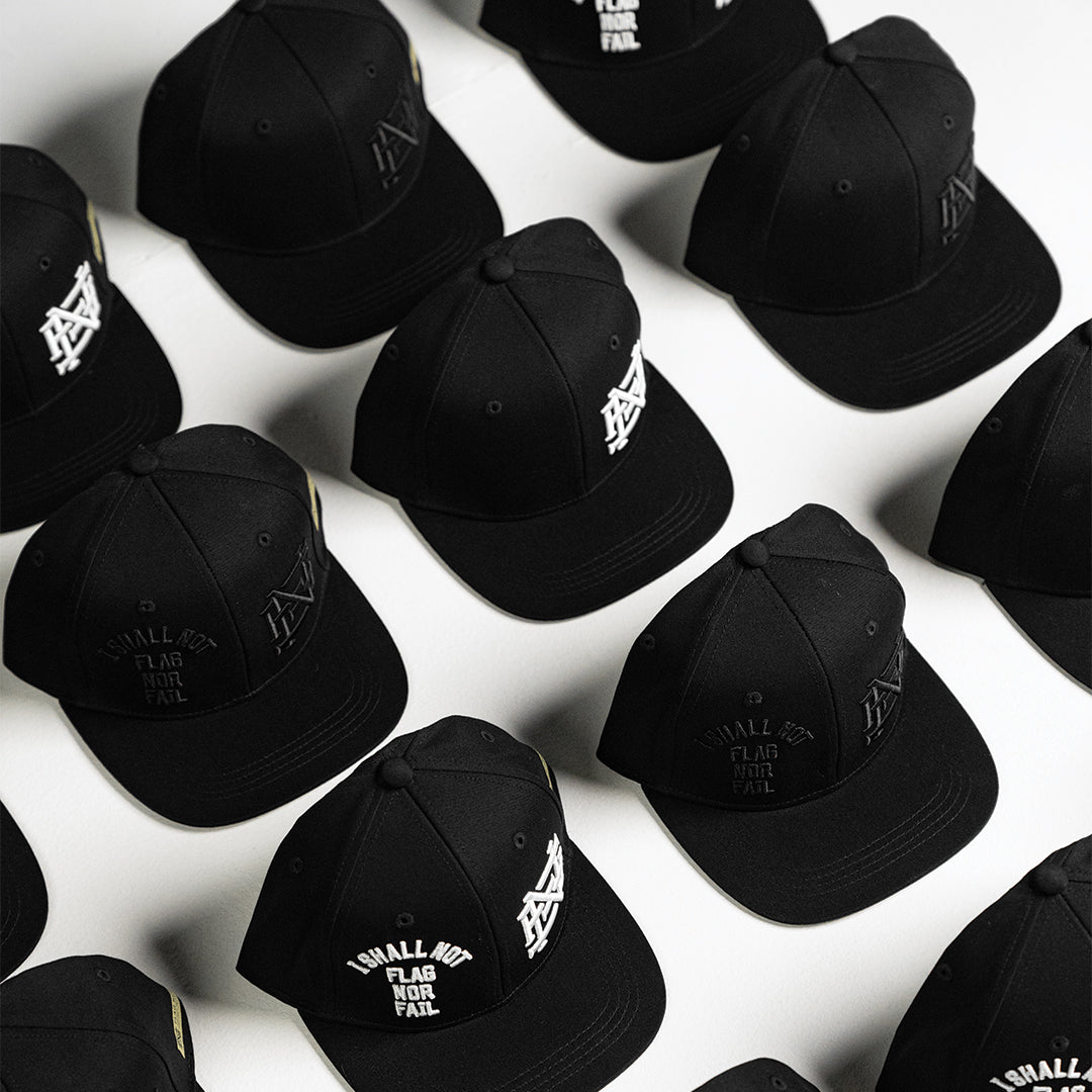 EMBROIDERED ANTHEM HAT - WHITE/BLACK