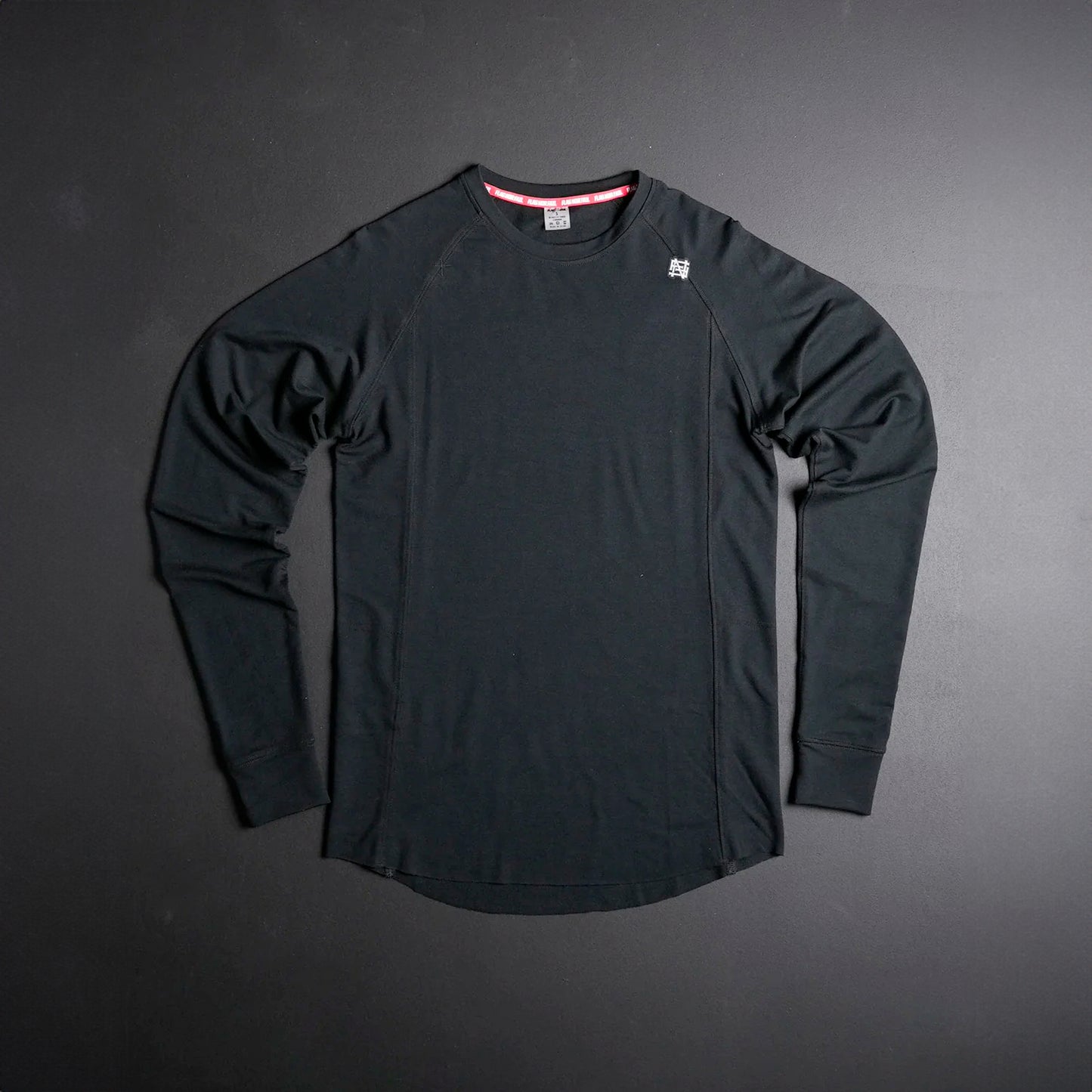 CORE LONGSLEEVE - BLACK