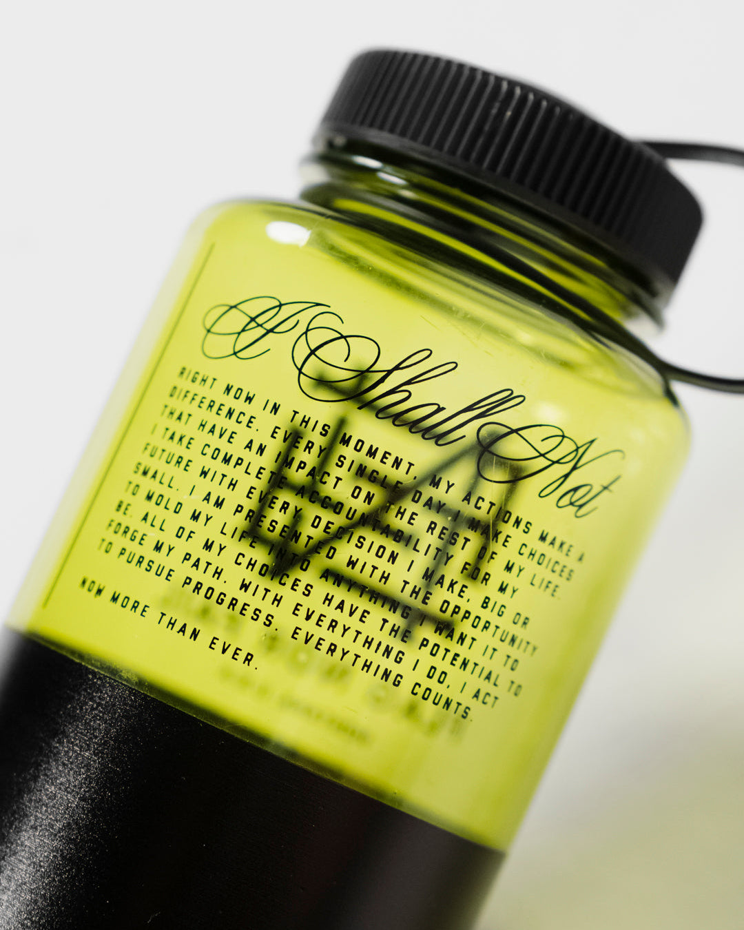 MANTRA BOTTLE - GREEN