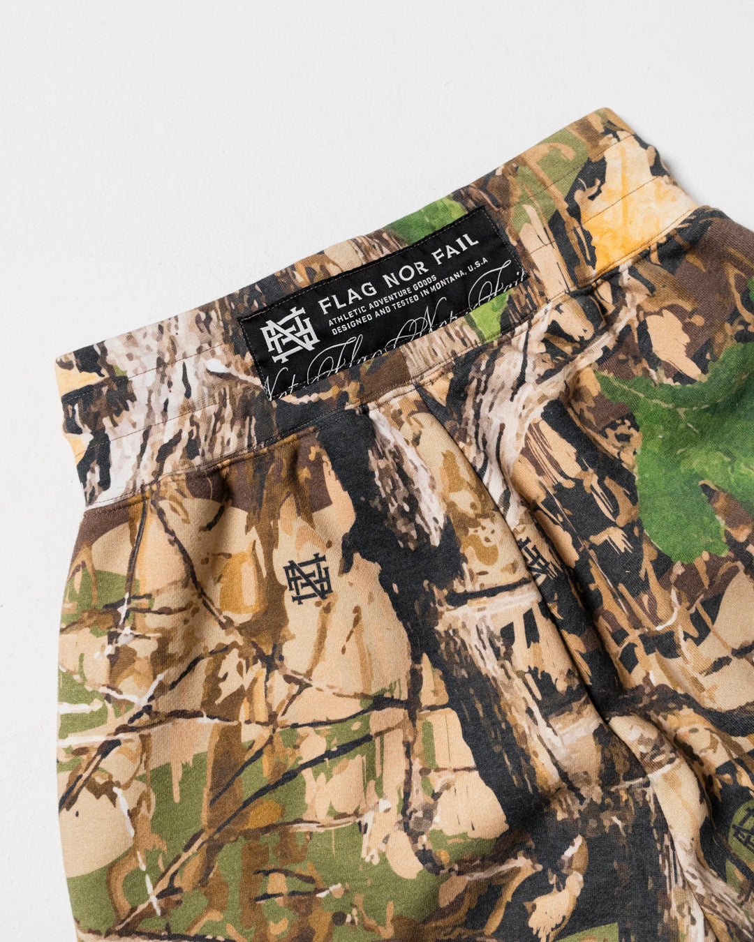 WOMENS OVERSIZED SWEATPANTS - CAMO