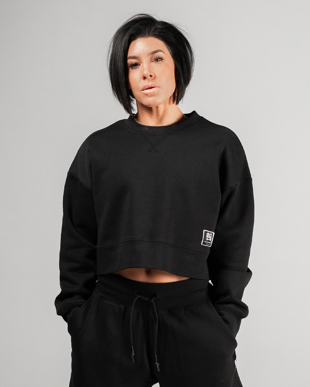 WOMENS OVERSIZED CROP CREWNECK - BLACK