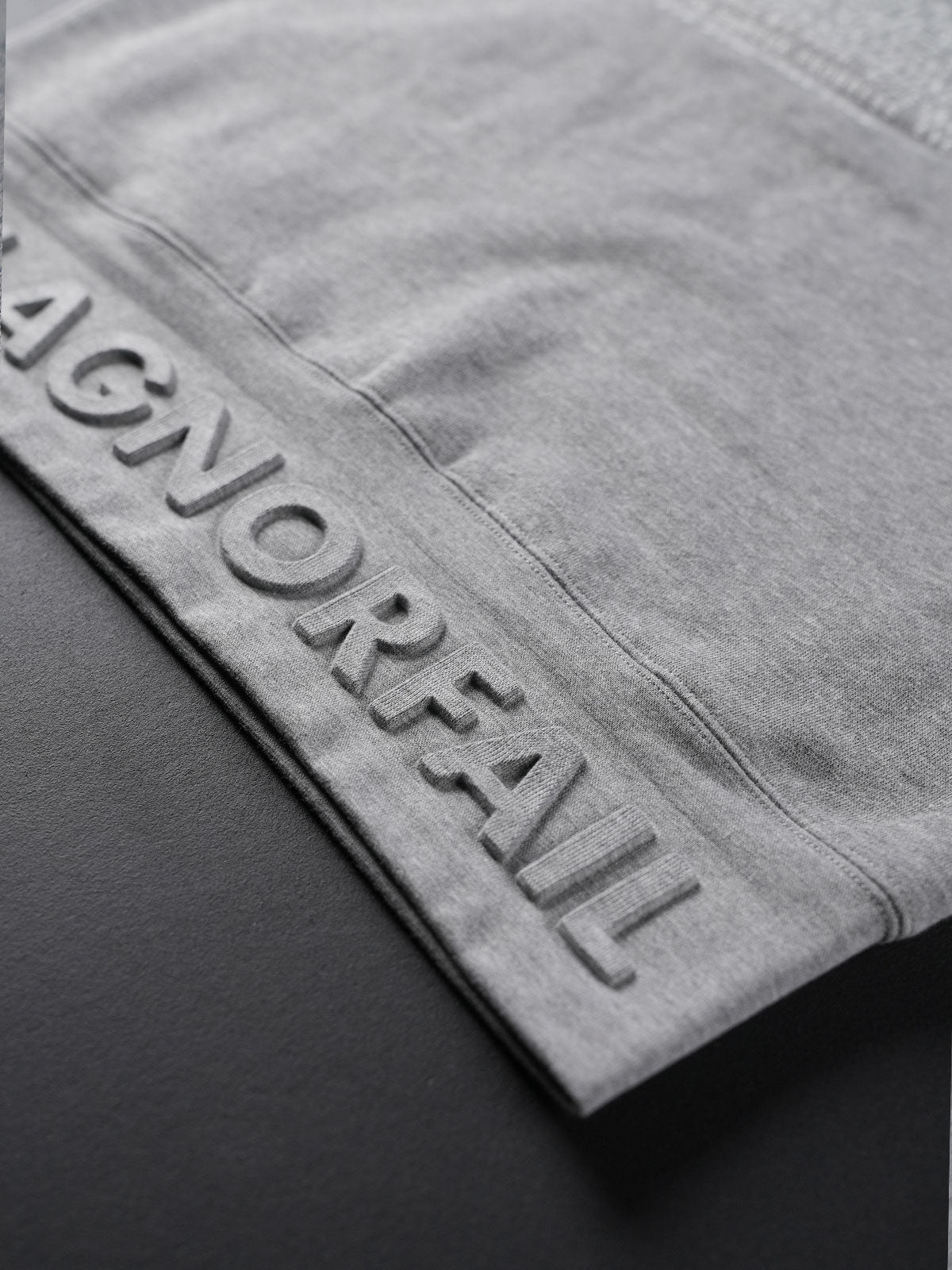 PROGRESS SLEEVELESS PULLOVER - GREY