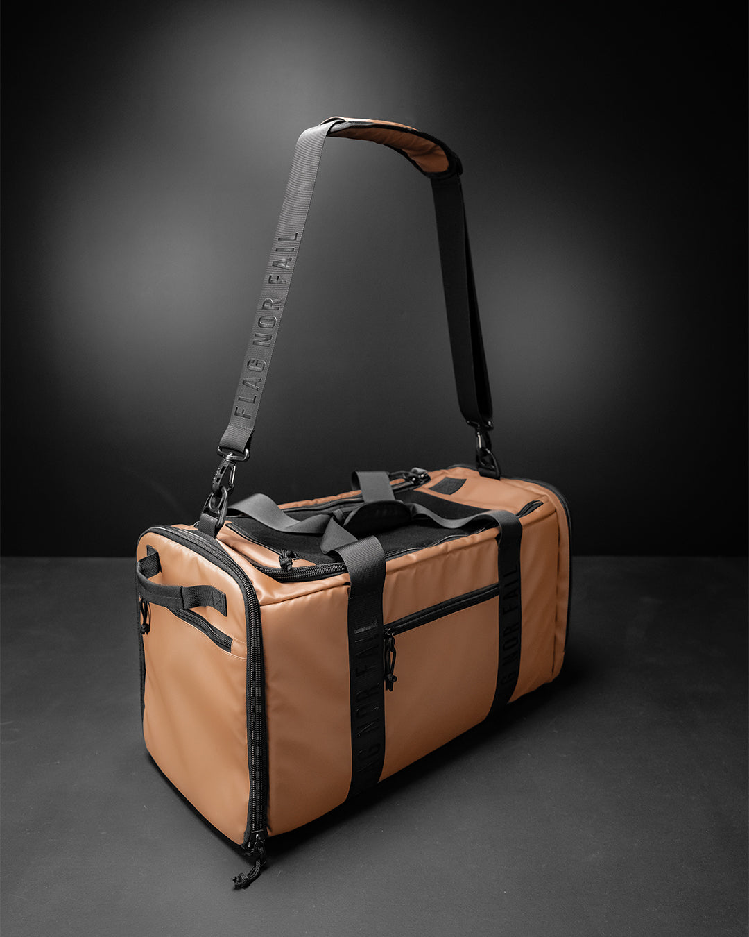 MOMENTUM DUFFLE BAG 44L - SAND