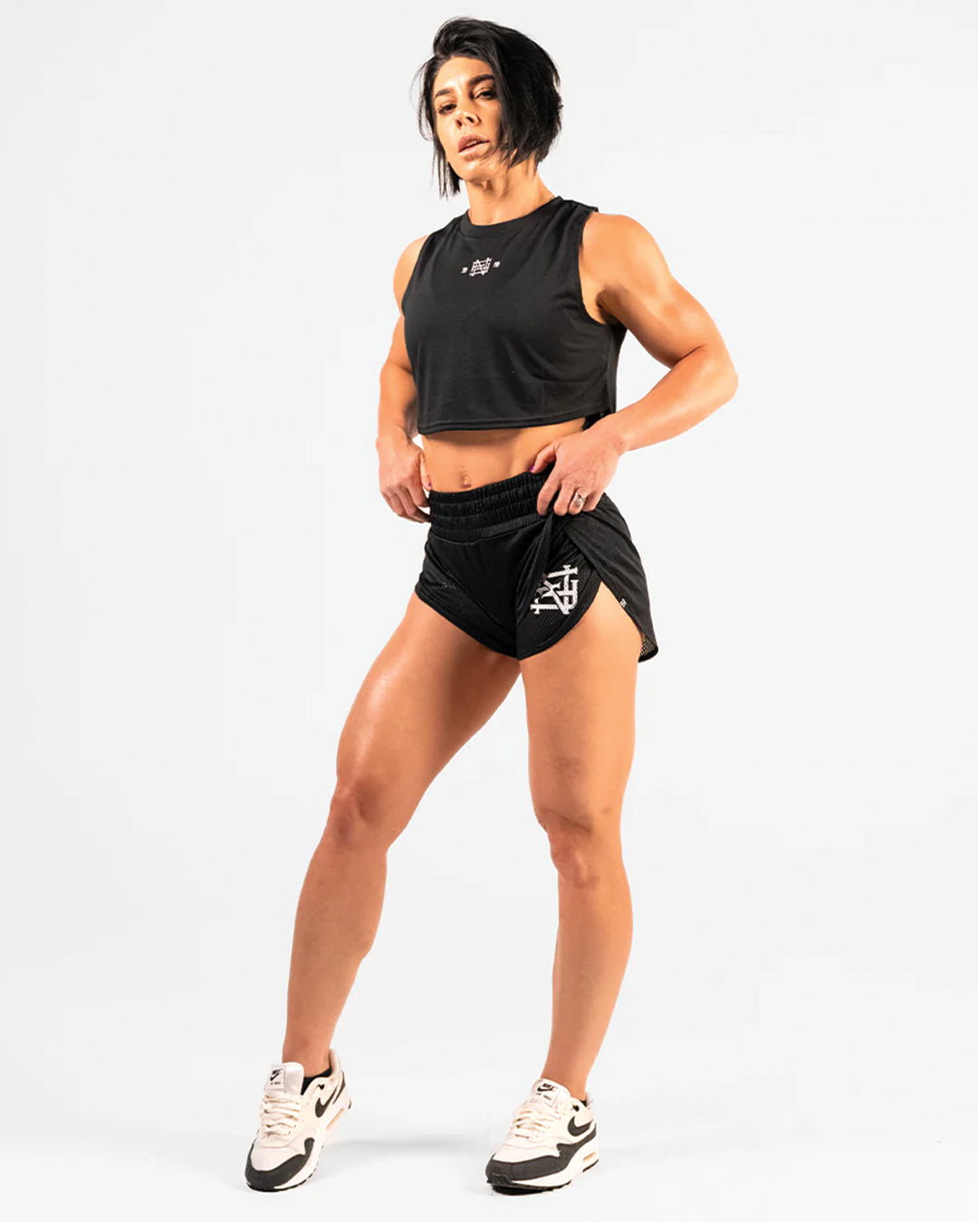 WOMENS MOMENTUM MESH SHORTS - BLACK