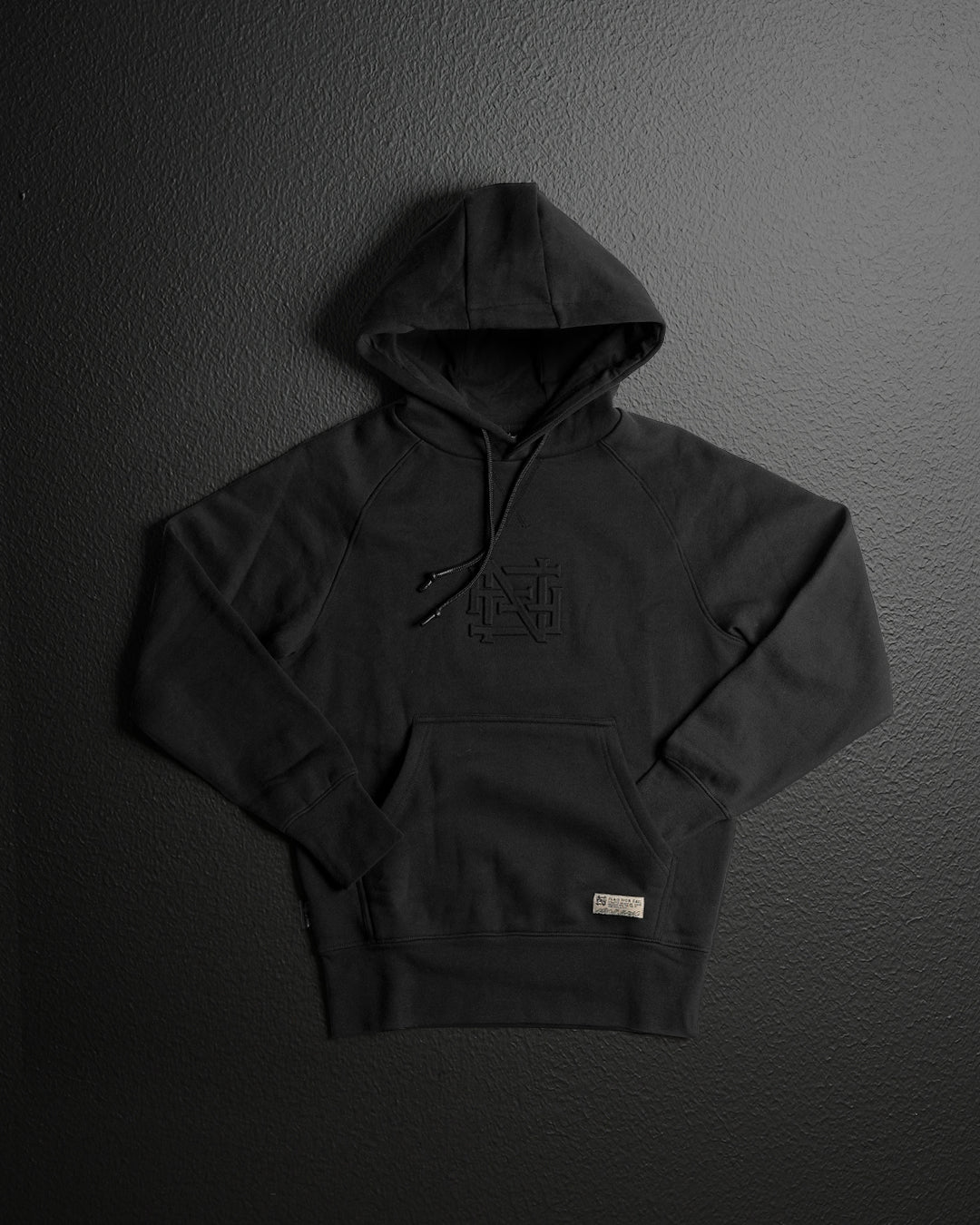 EMBOSSED PULLOVER-BLACK