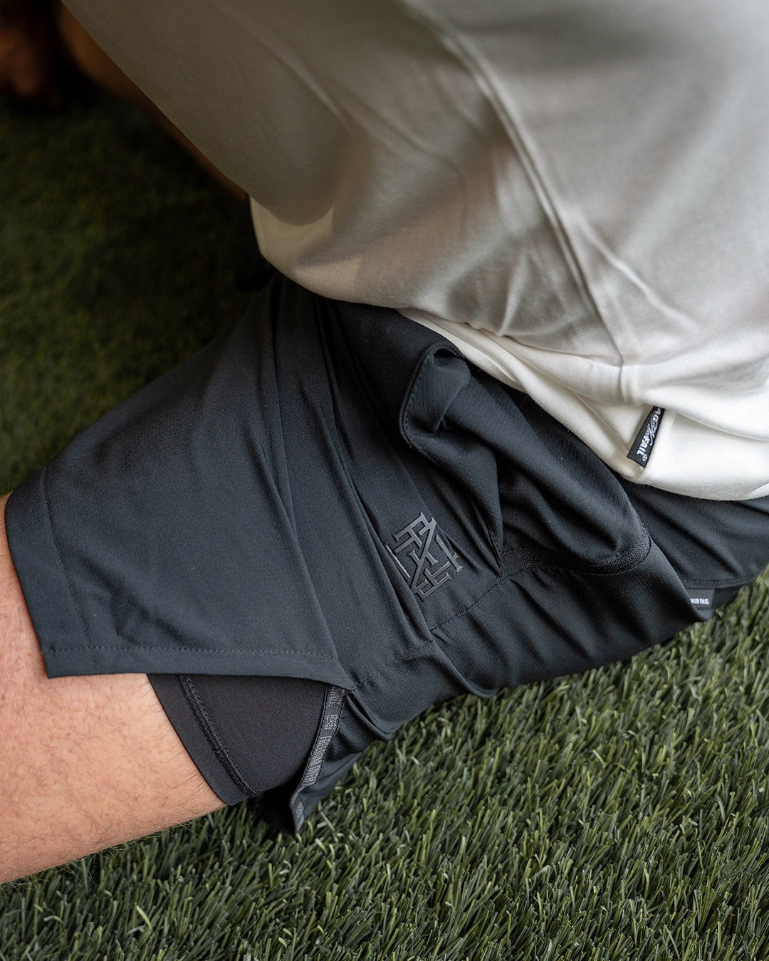 MENS HYBRID SHORT BUNDLE