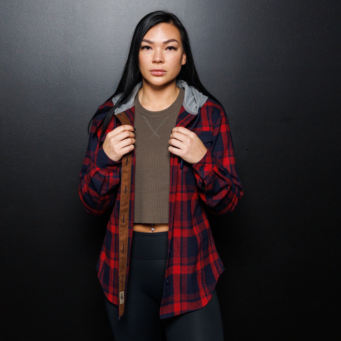 WOMEN'S HOODED FOREVER FLANNEL - RED