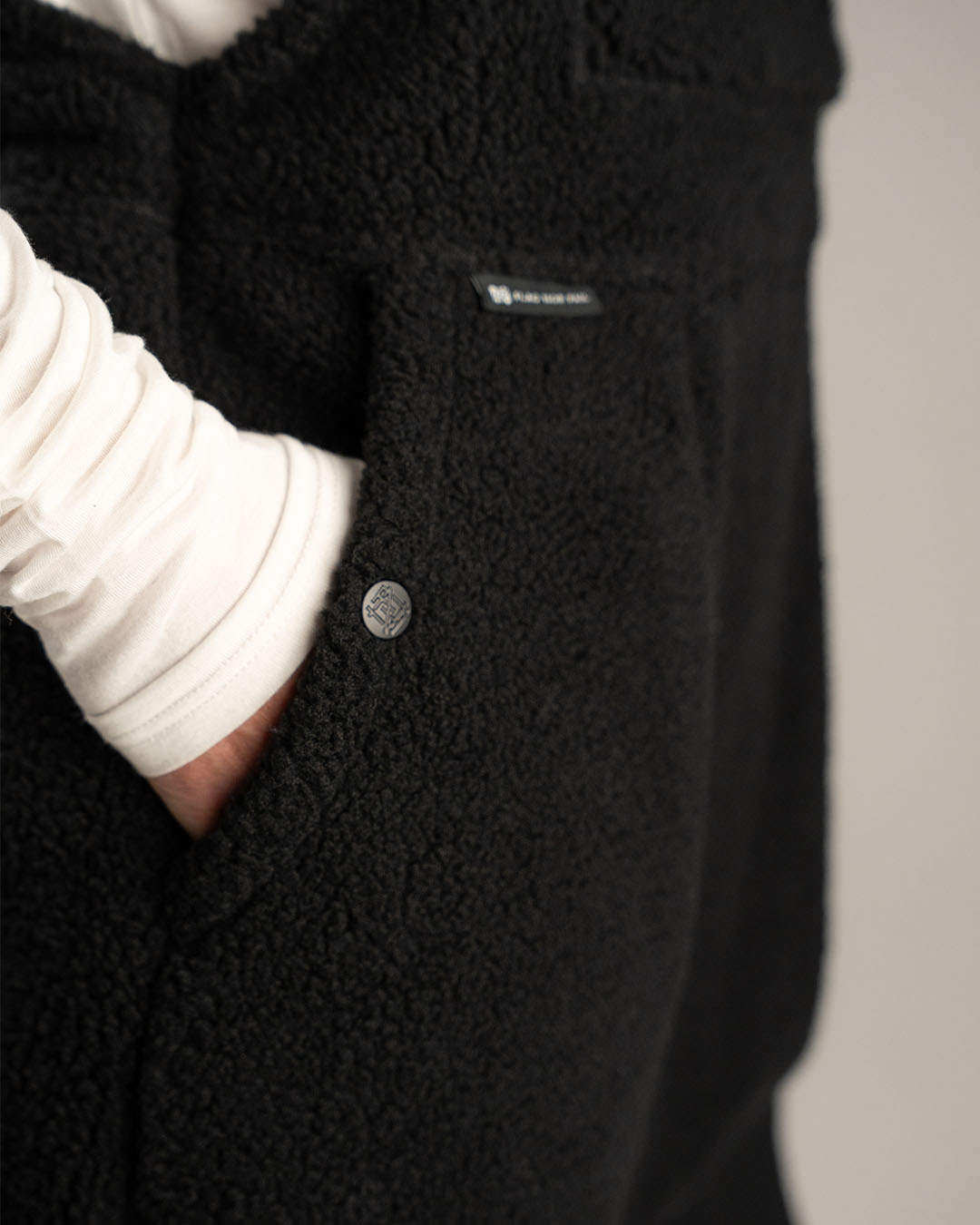 WOMENS OVERALLS - BLACK SHERPA