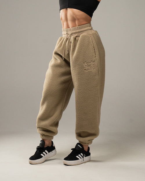 WOMENS OVERSIZED SWEATPANTS - SHERPA