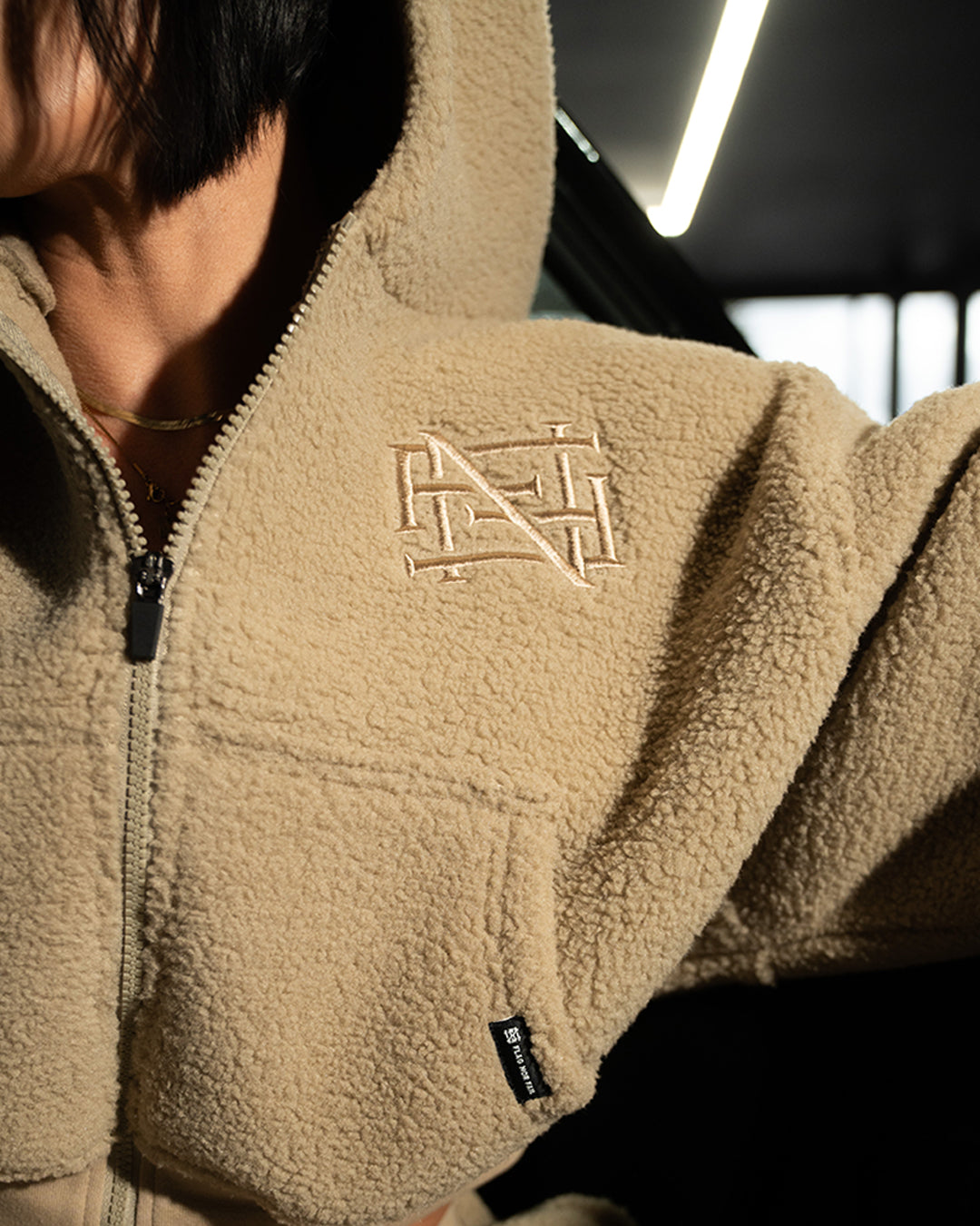 WOMENS OVERSIZED CROP HOODIE - SHERPA