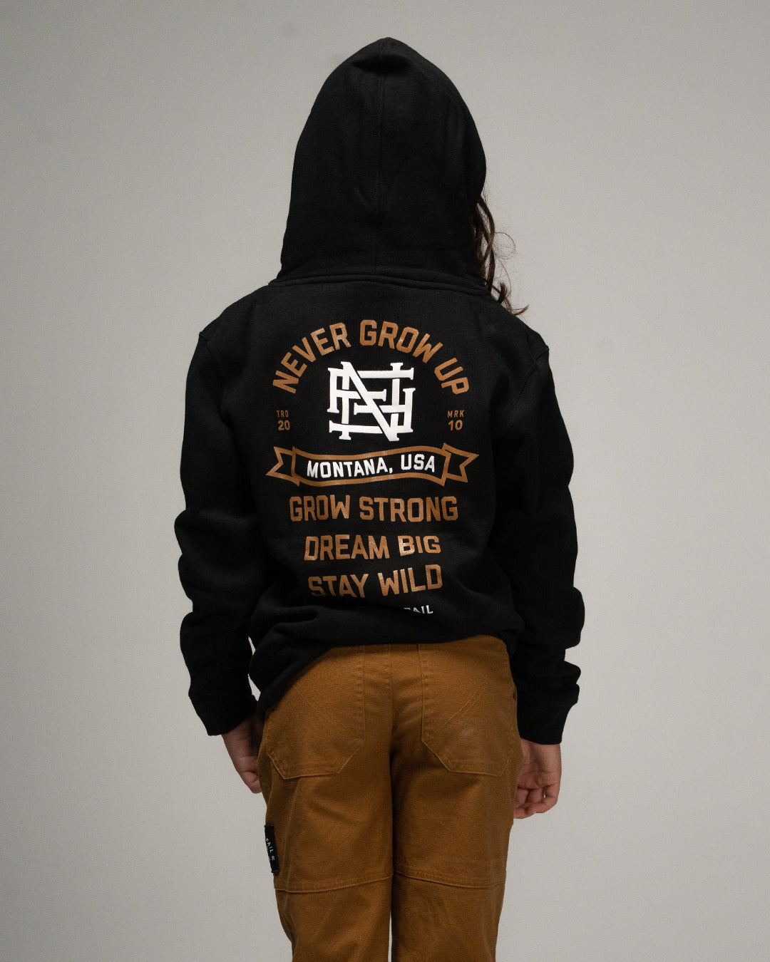 YOUTH NEVER GROW UP HOODIE - BLACK