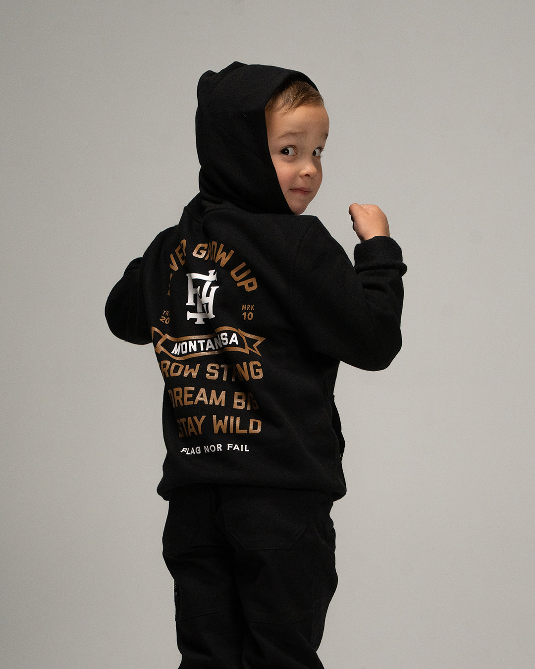 YOUTH NEVER GROW UP HOODIE - BLACK