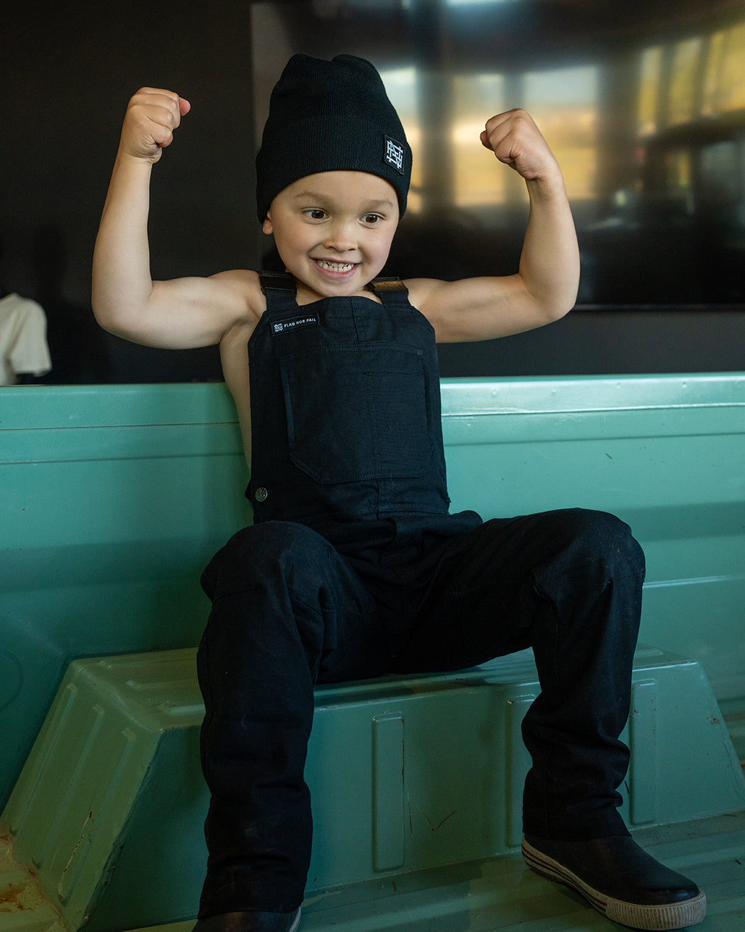 YOUTH PATCH BEANIE - BLACK