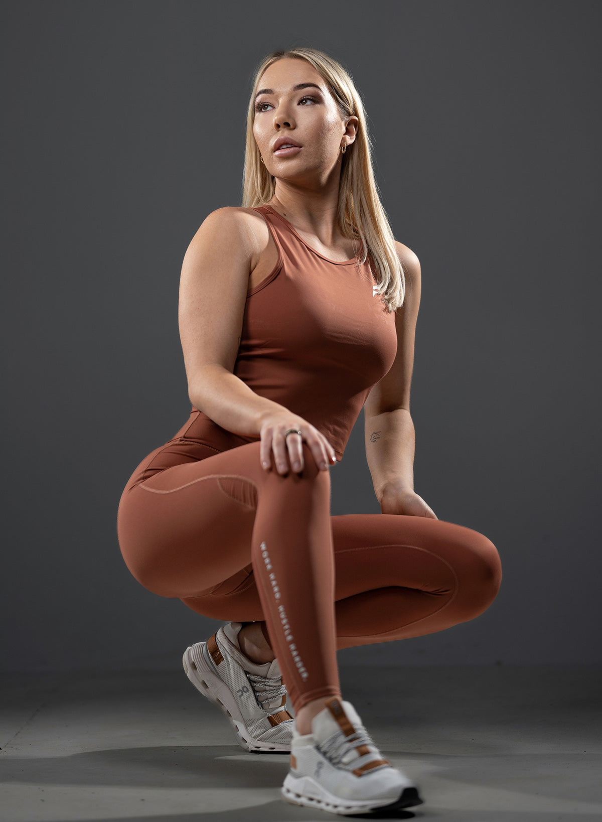 ASCEND LEGGINGS- PUMPKIN