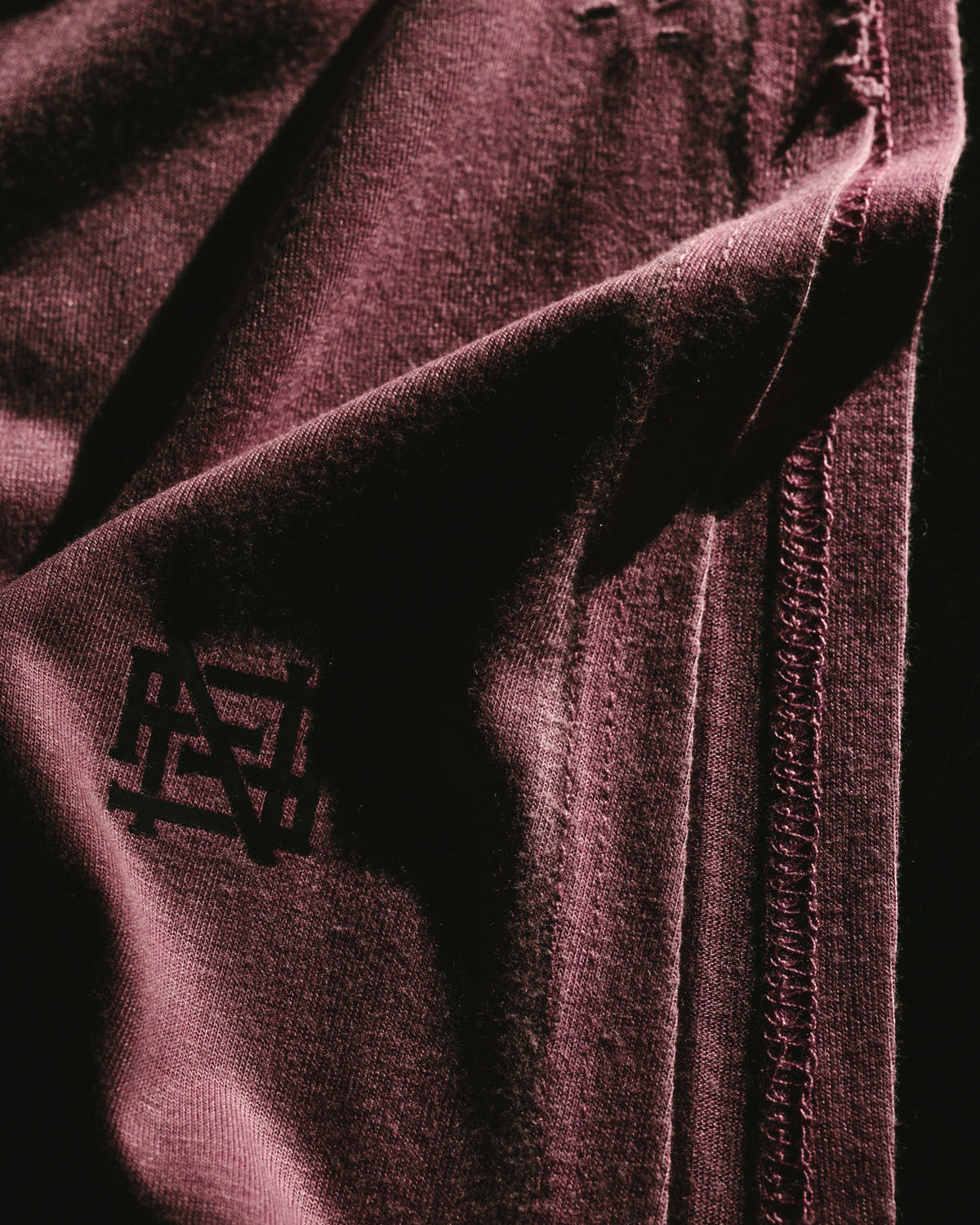 MOTO DISTRESSED BRO TANK - RED